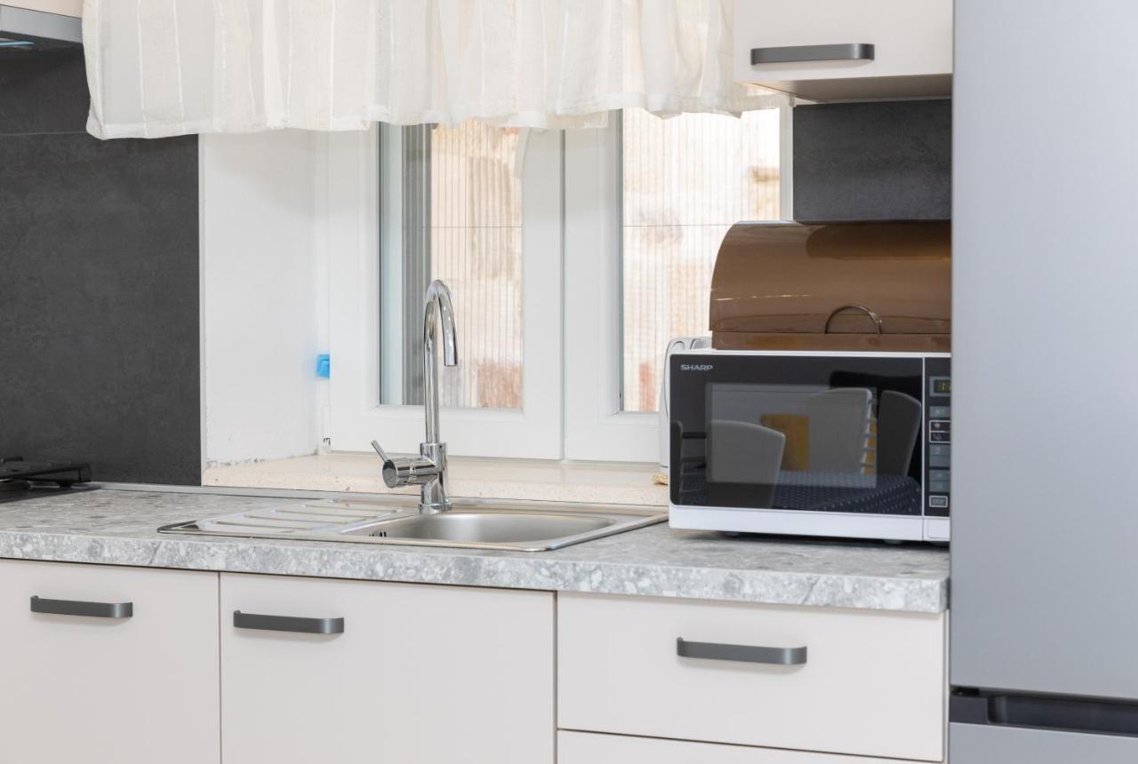 Apartmani Canaki San Pietro di Brazza Esterno foto