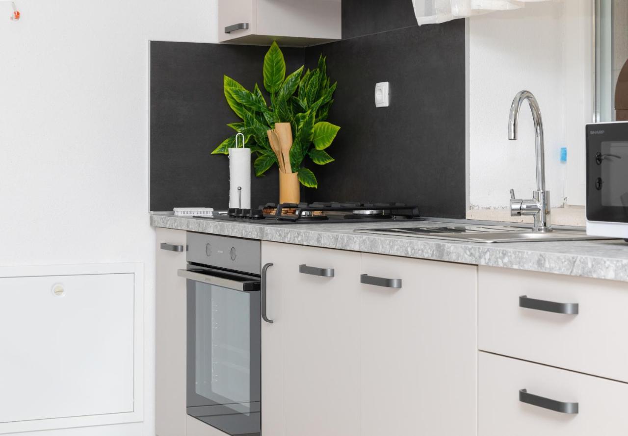 Apartmani Canaki San Pietro di Brazza Esterno foto